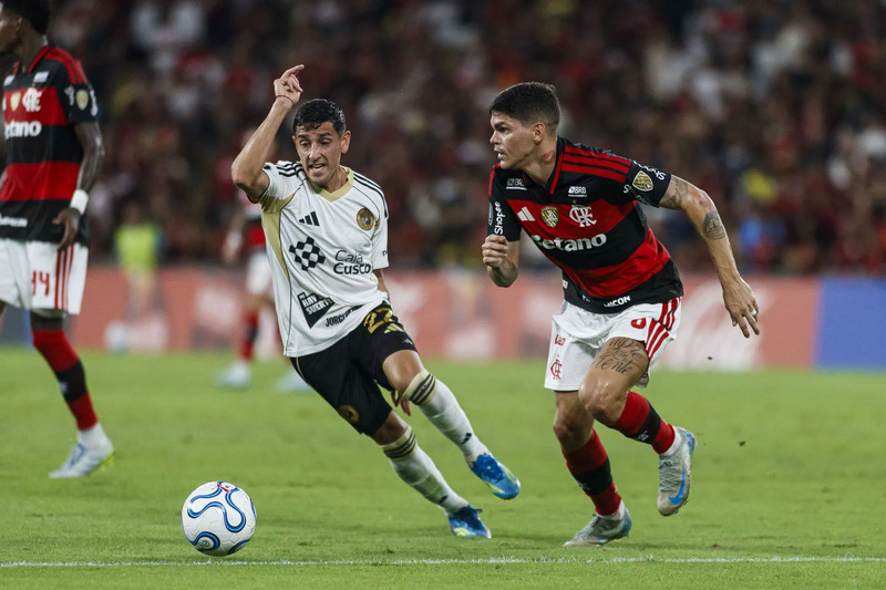 Flamengo vs Coritiba - Bất lực trước sức mạnh tuyệt đối